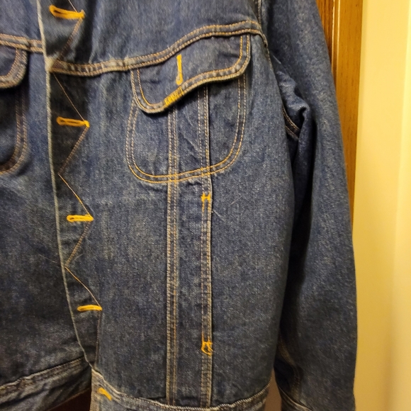 Fleece lined Denim Jacket - Picture 2 of 6